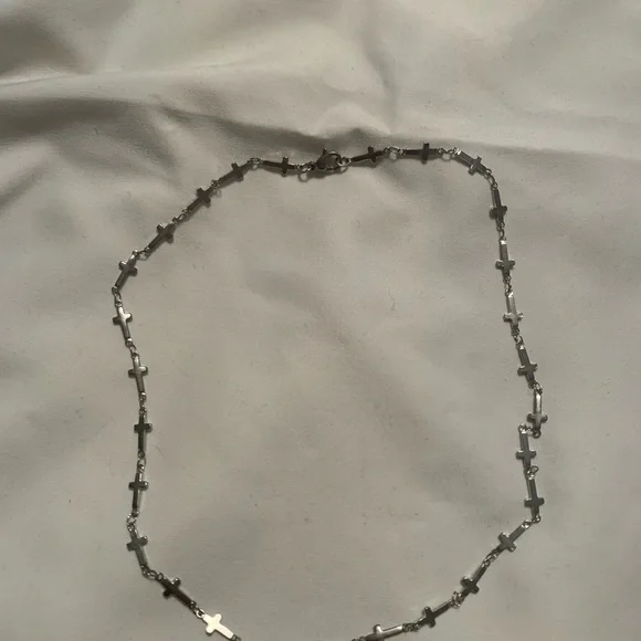 Cross necklace - Picture 3 of 3